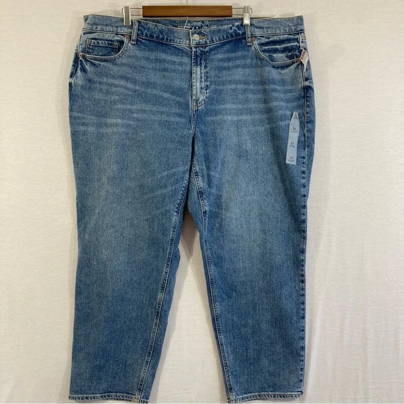 NWT Old Navy Mid-Rise Boyfriend Jeans Size 22 - Picture 1 of 10